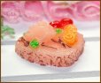 画像6: サーモンピンク・バラとフルーツのハート形ケーキ